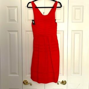 ANTHROPOLOGIE Eva Franco Size 8
Vibrant Red Style 5086 Mid-Length Cocktail Dress